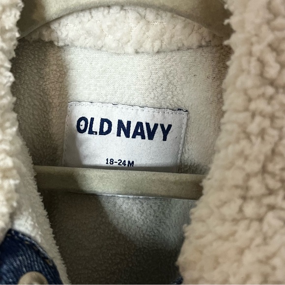 Old Navy Unisex Sherpa-Lined Jean Trucker Jacket for Toddler 18-24 Months - Picture 5 of 5